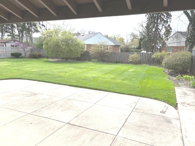 1850 Kensington Place, Aurora, IL 60506