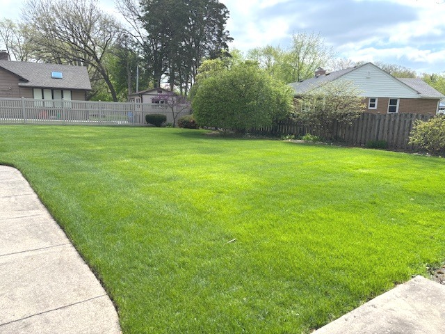 1850 Kensington Place, Aurora, IL 60506