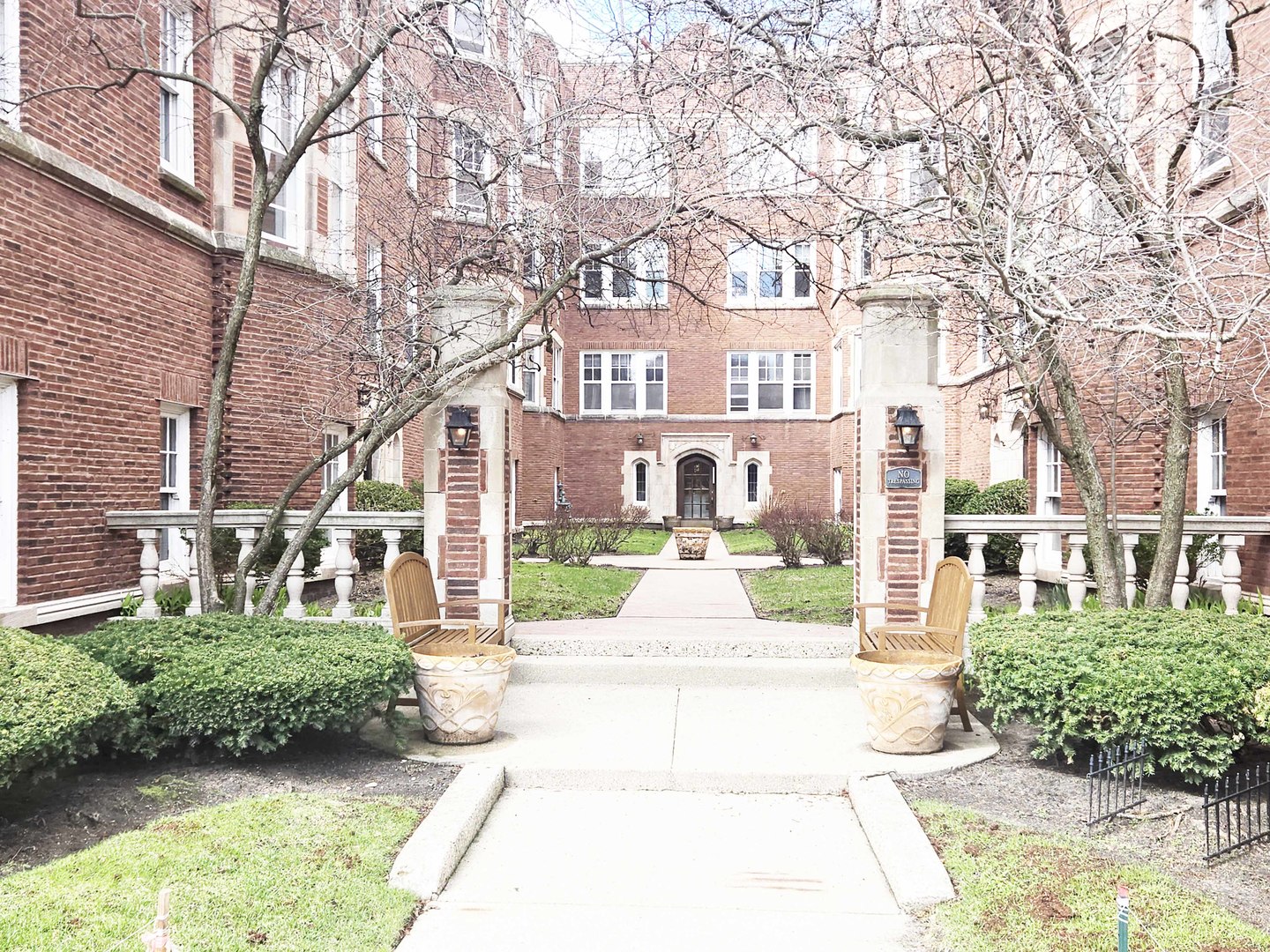 Evanston, IL 60202