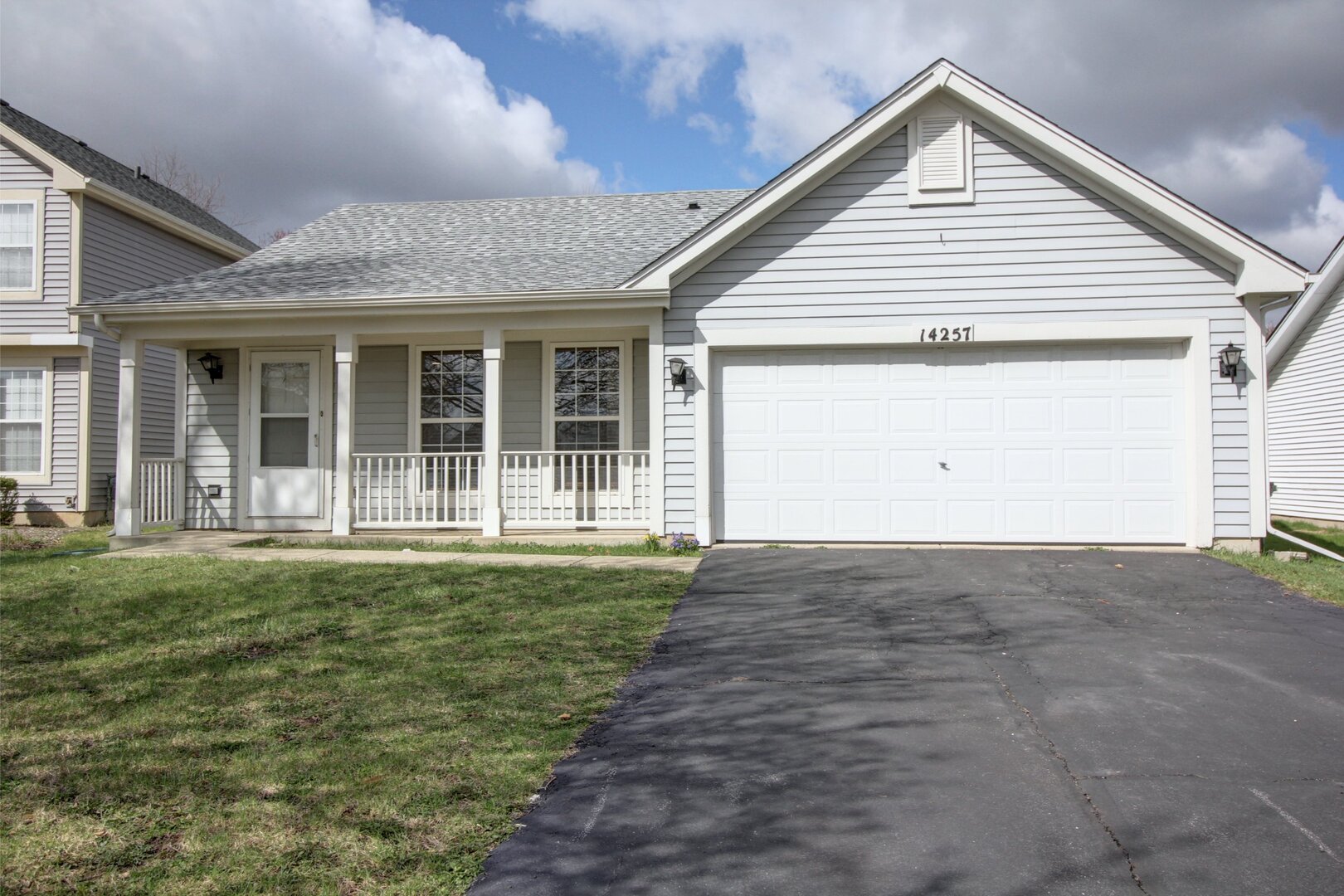 14257 S Monticello Circle, Plainfield, IL 60544