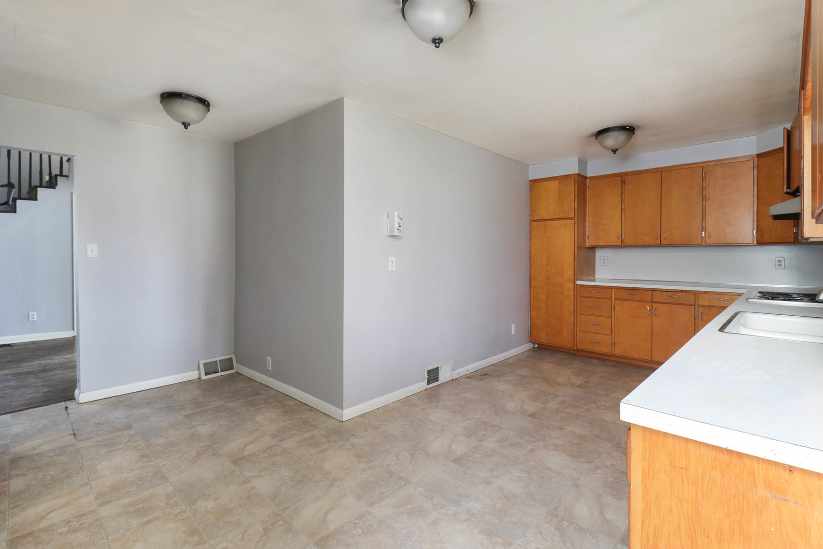 701 E Buchanan Street, Bloomington, IL 61701