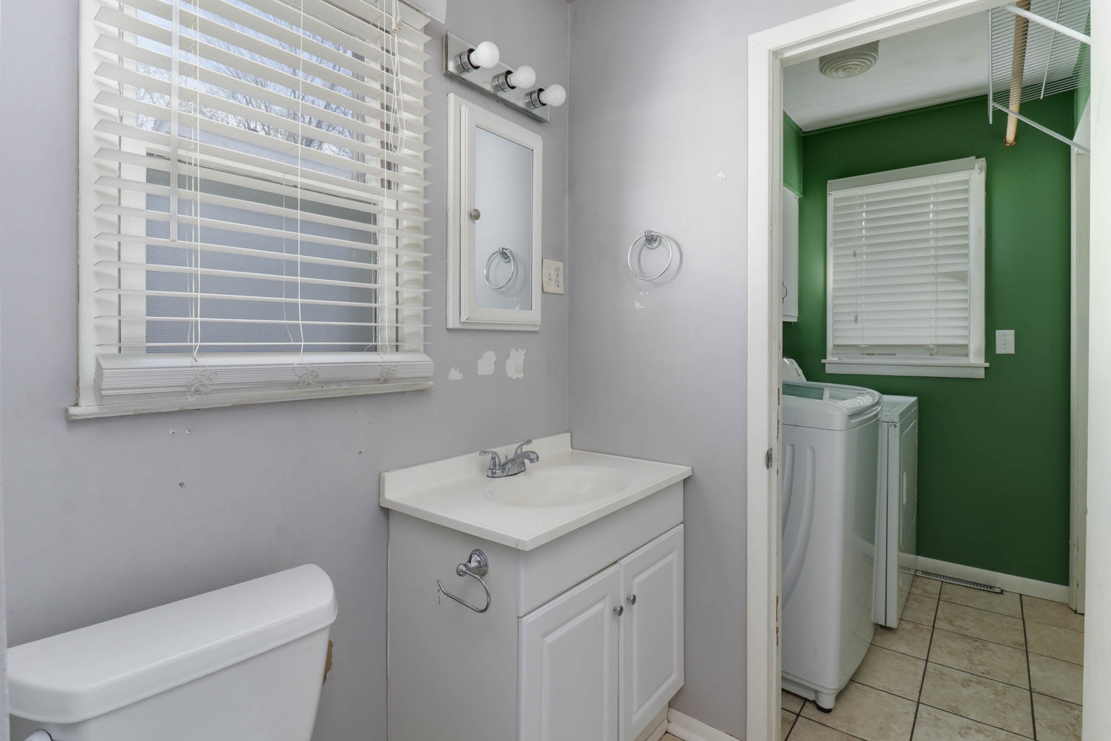 701 E Buchanan Street, Bloomington, IL 61701