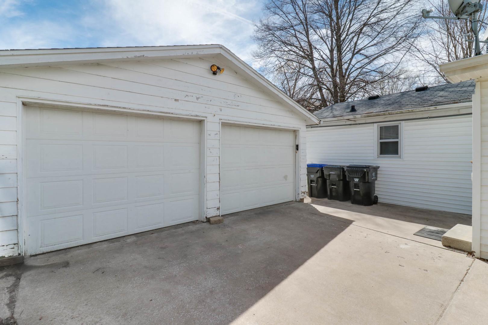 701 E Buchanan Street, Bloomington, IL 61701