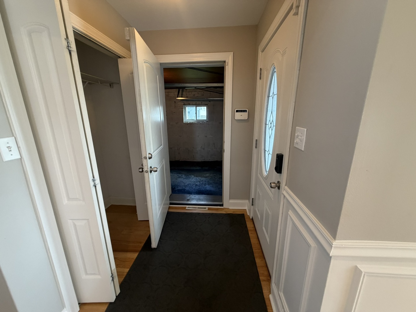 340 E Huntington Lane, Elmhurst, IL 60126