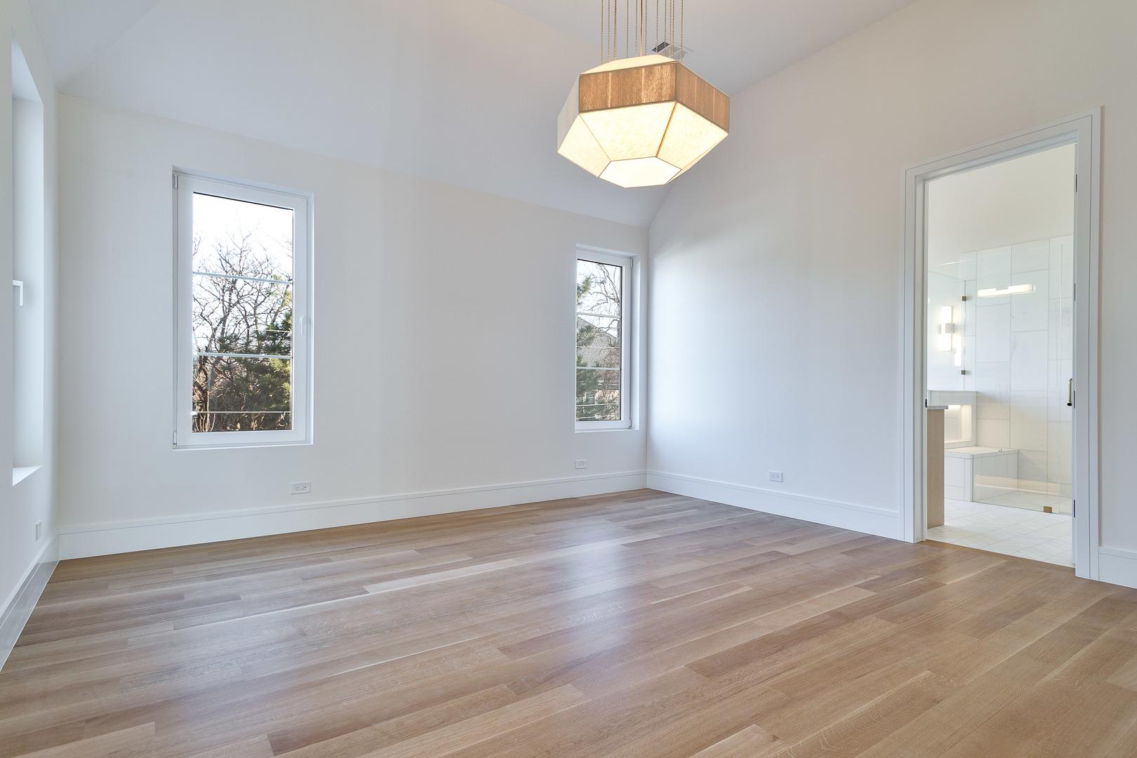 535 Kensington Court, Hinsdale, IL 60521