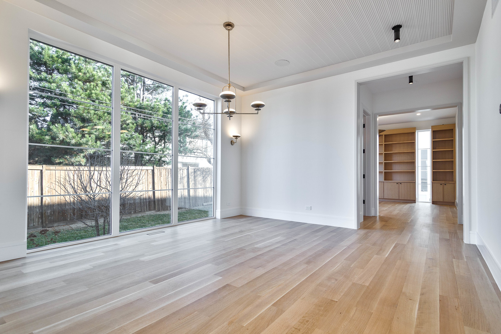 535 Kensington Court, Hinsdale, IL 60521