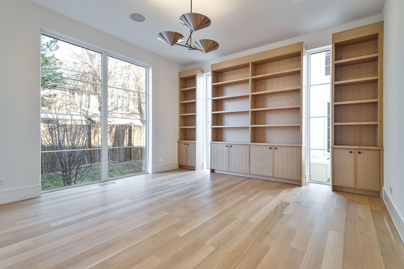 535 Kensington Court, Hinsdale, IL 60521