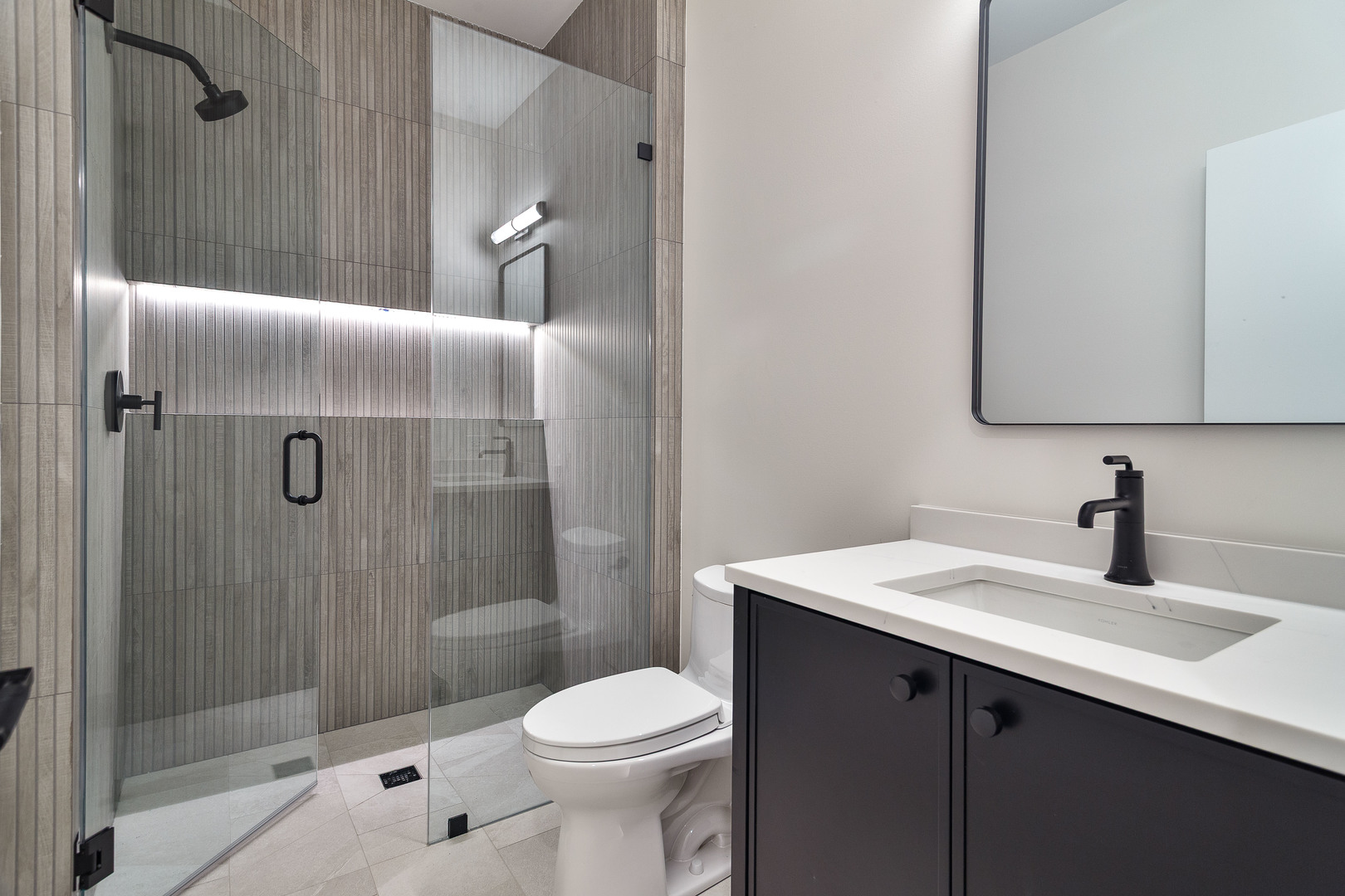 535 Kensington Court, Hinsdale, IL 60521