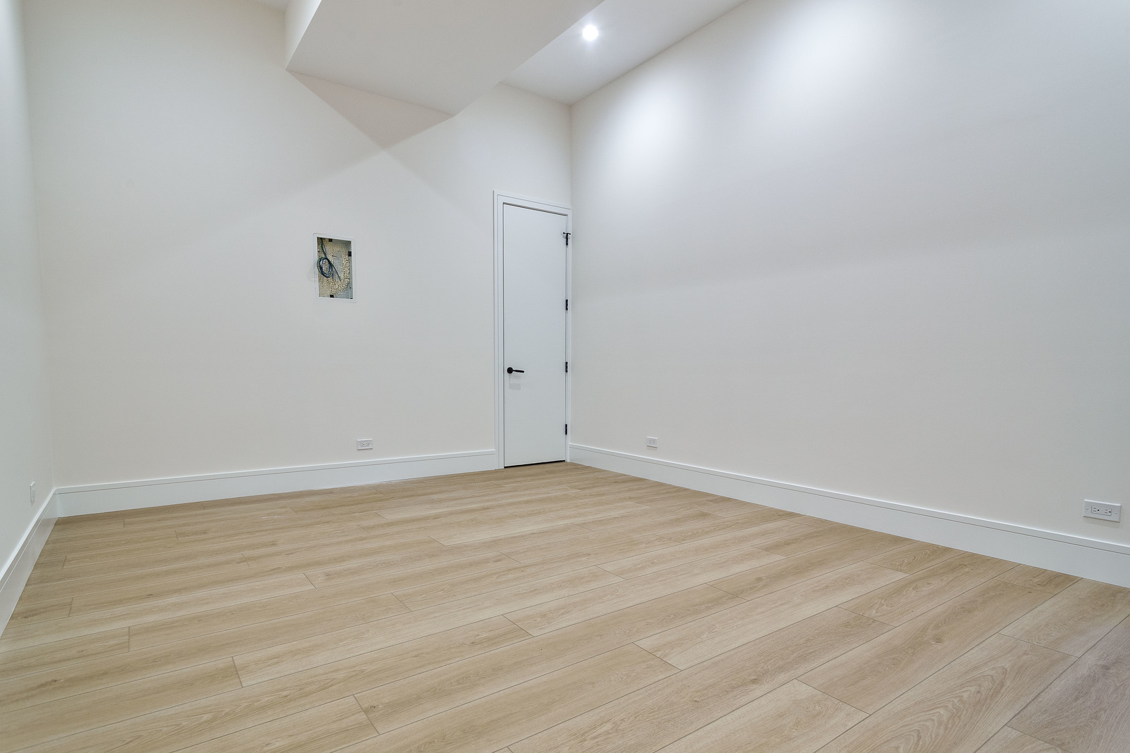 535 Kensington Court, Hinsdale, IL 60521