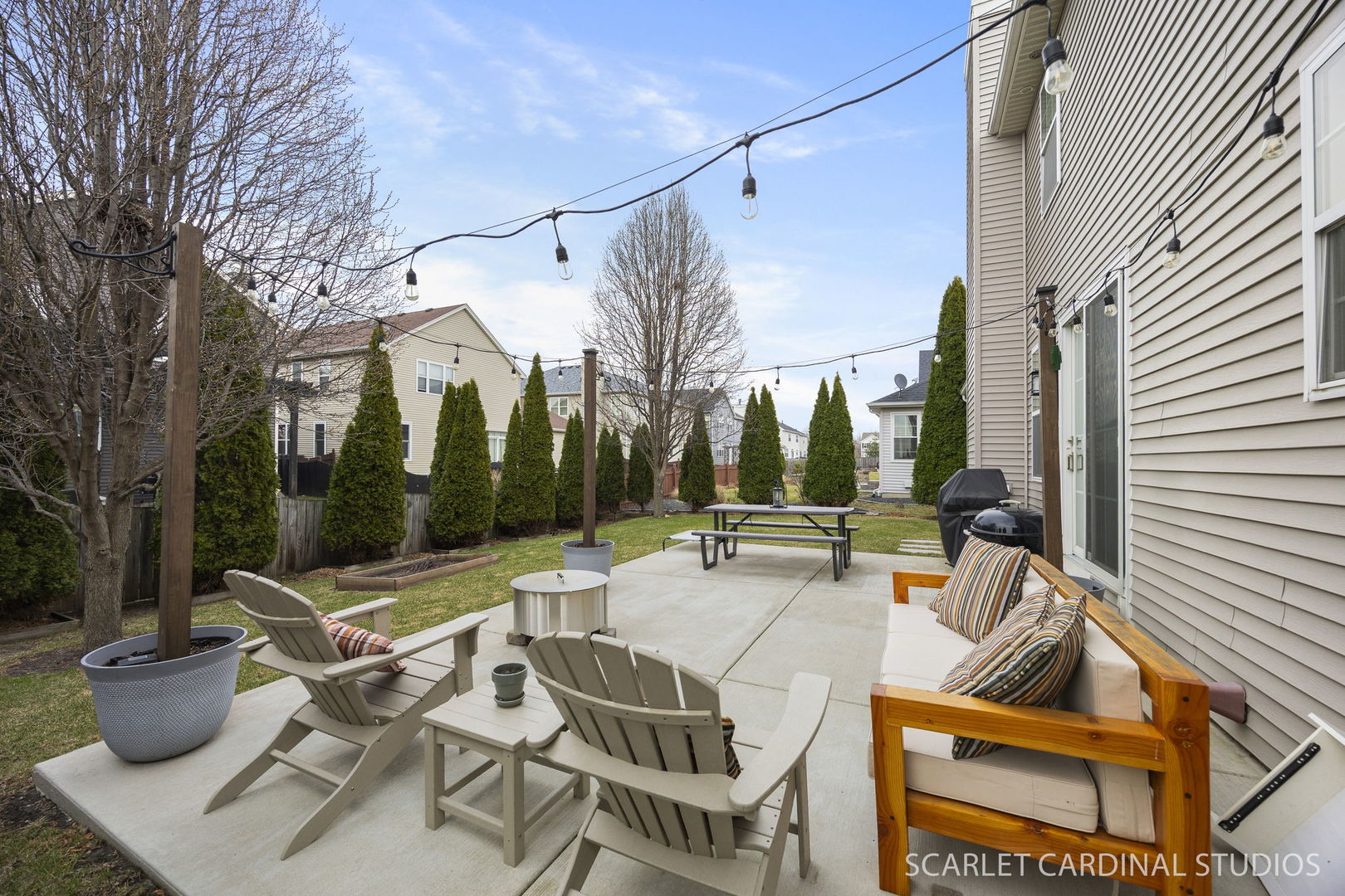 253 Bluegrass Parkway, Oswego, IL 60543