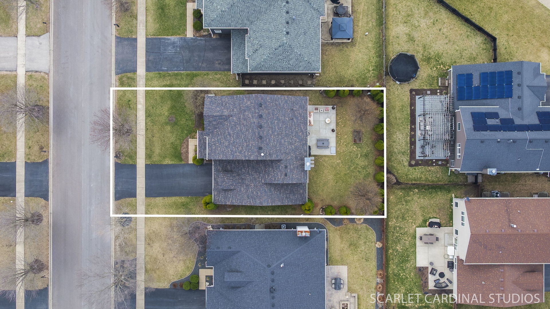 253 Bluegrass Parkway, Oswego, IL 60543