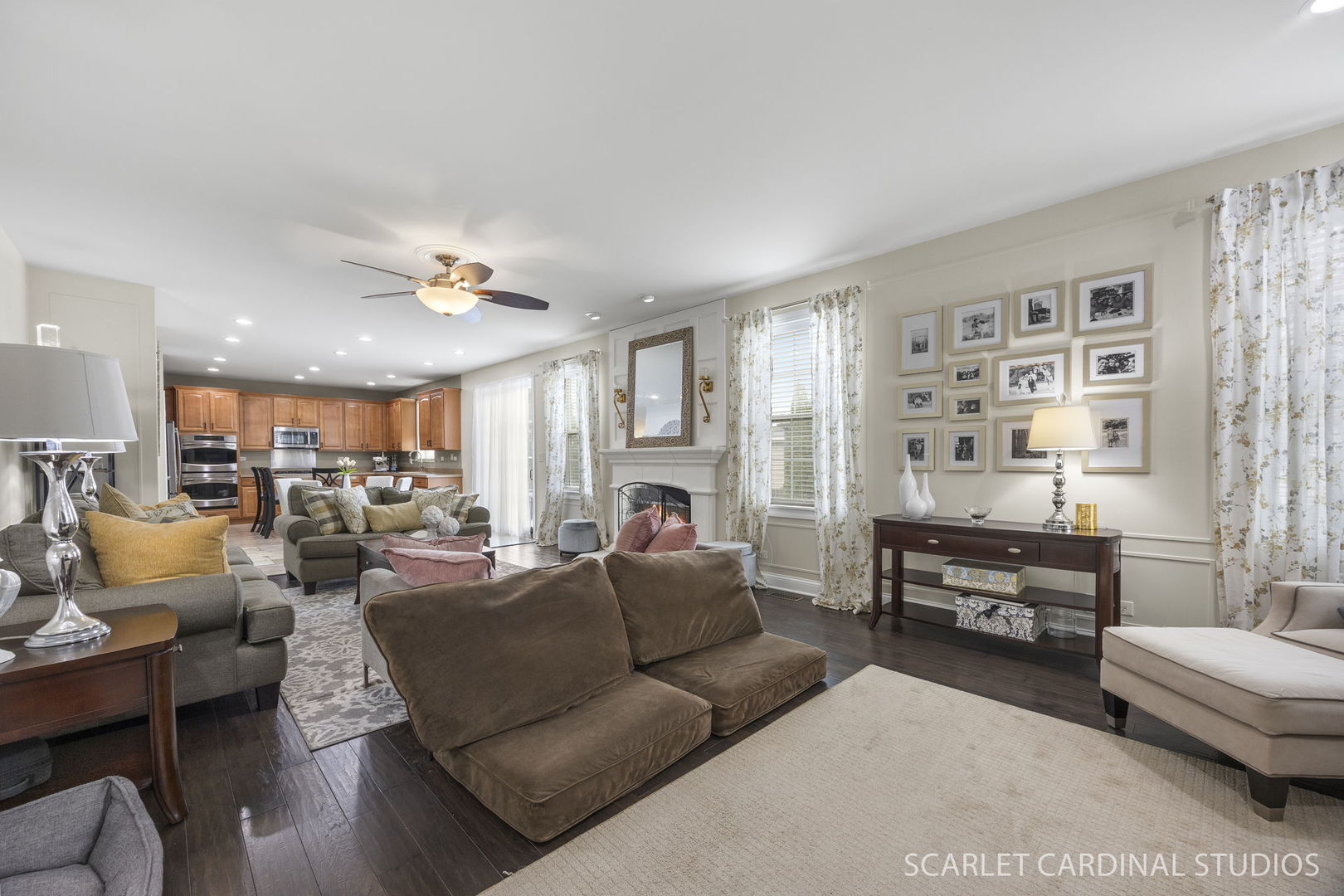 253 Bluegrass Parkway, Oswego, IL 60543