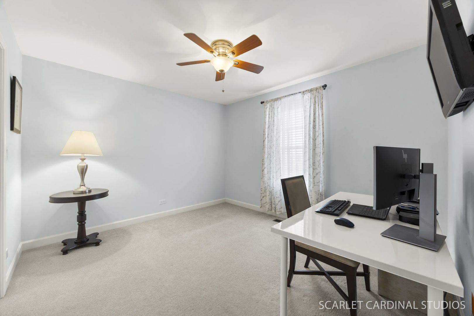 253 Bluegrass Parkway, Oswego, IL 60543