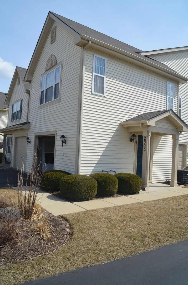 2503 Dickens Drive #2503, Aurora, IL 60504