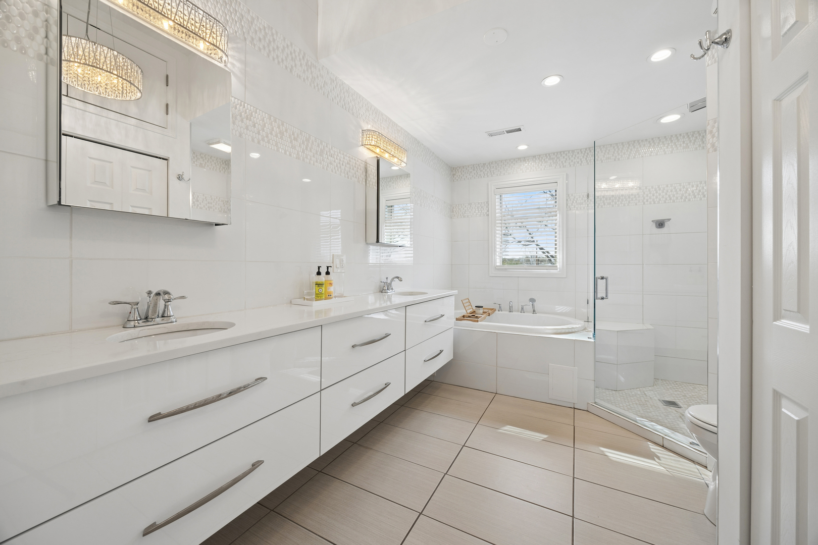 La Grange Park, IL 60526