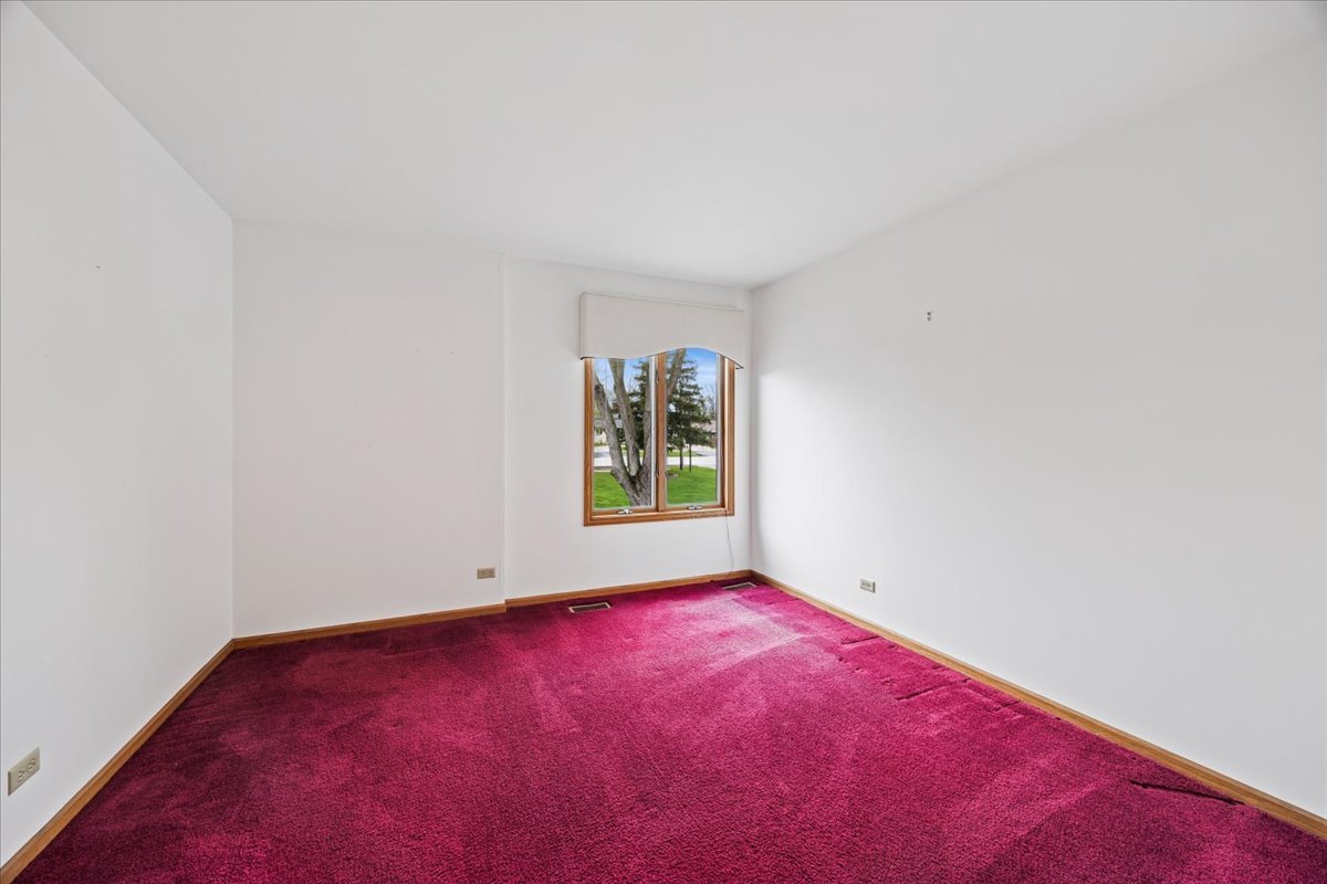 6037 Dunham Road, Downers Grove, IL 60516