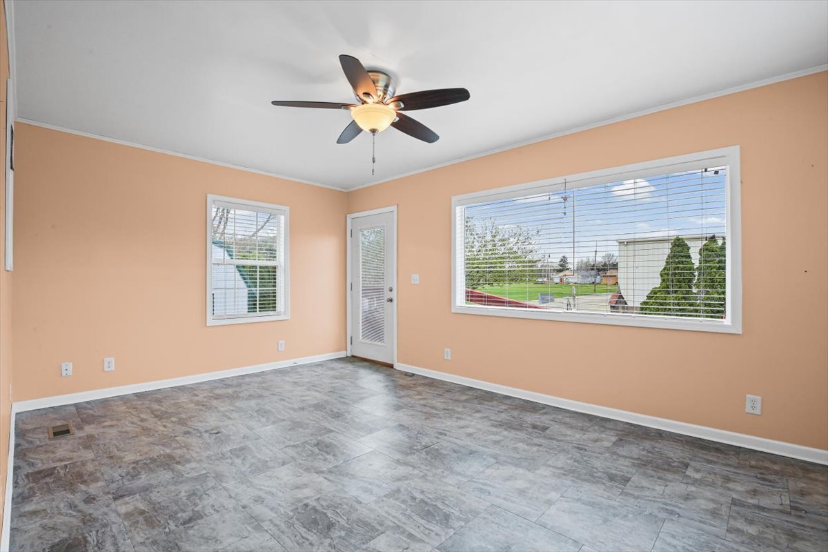 1513 GATES Drive, Rantoul, IL 61866