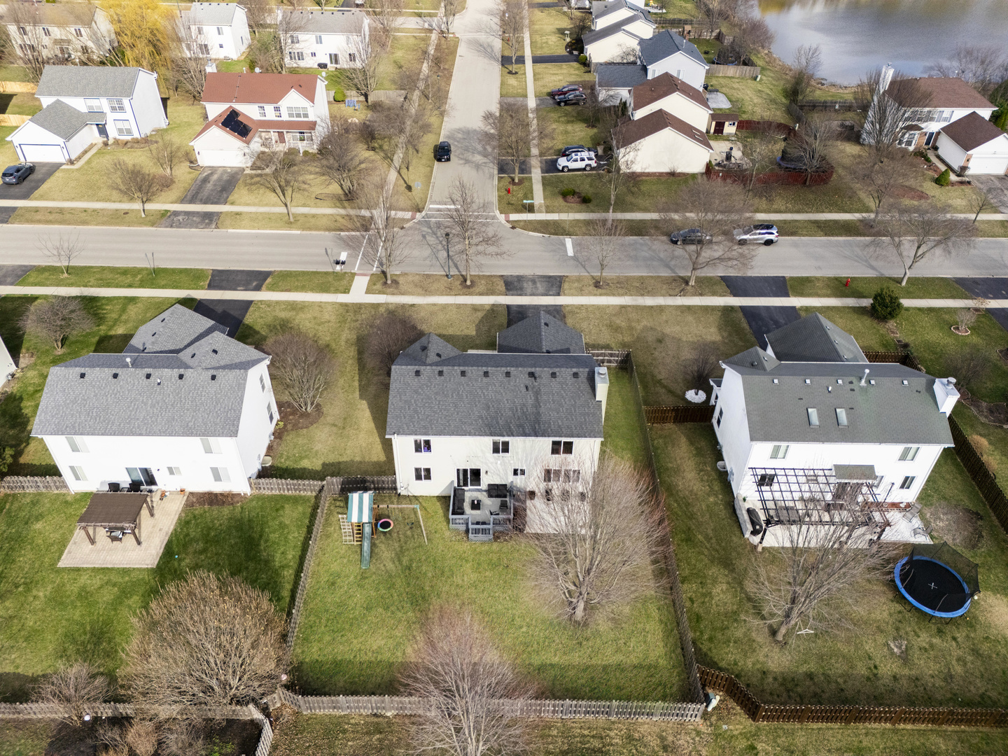 1438 S Amarias Drive, Round Lake, IL 60073