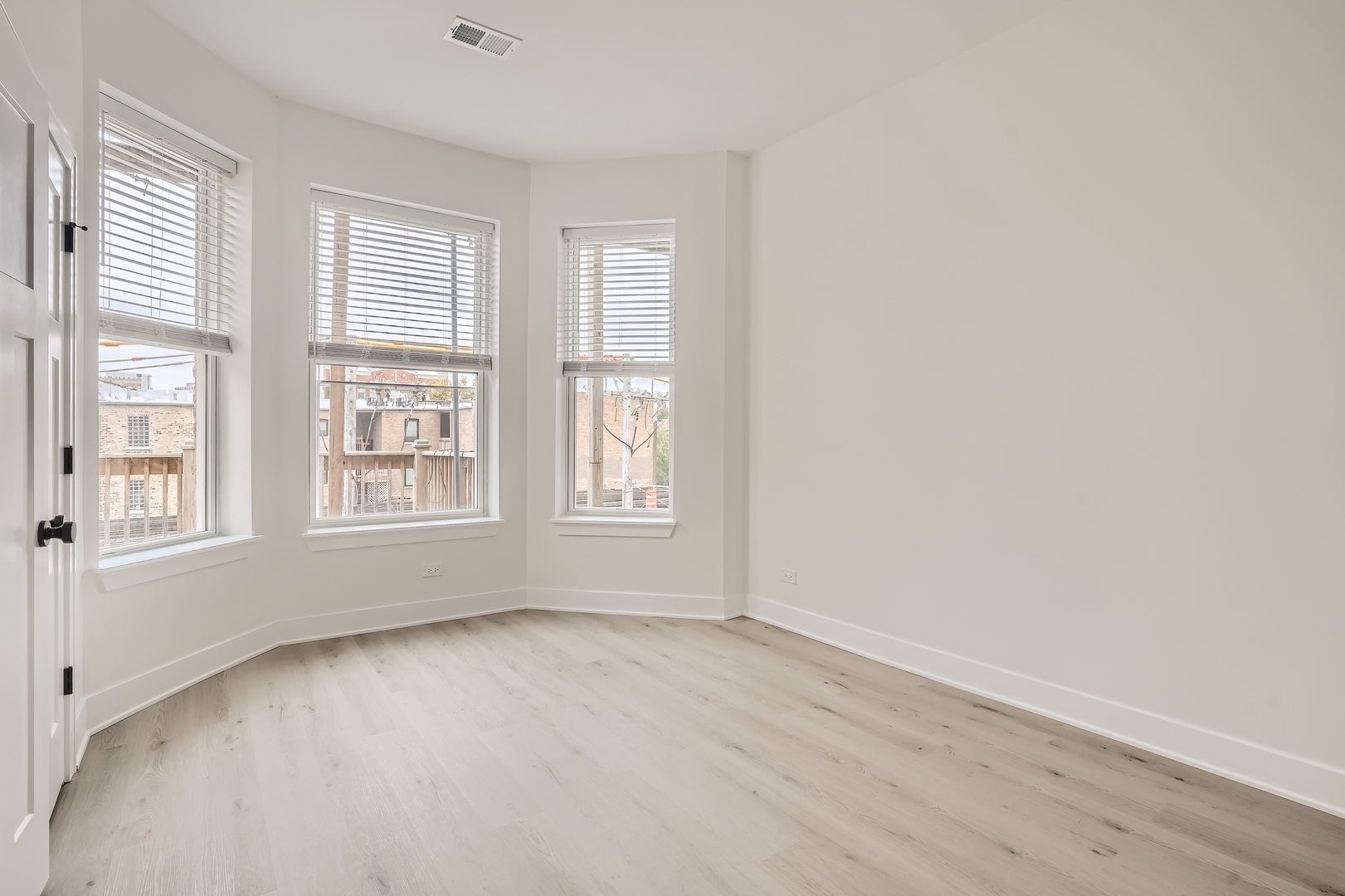 3509 N Sheffield Avenue #3, Chicago, IL 60657