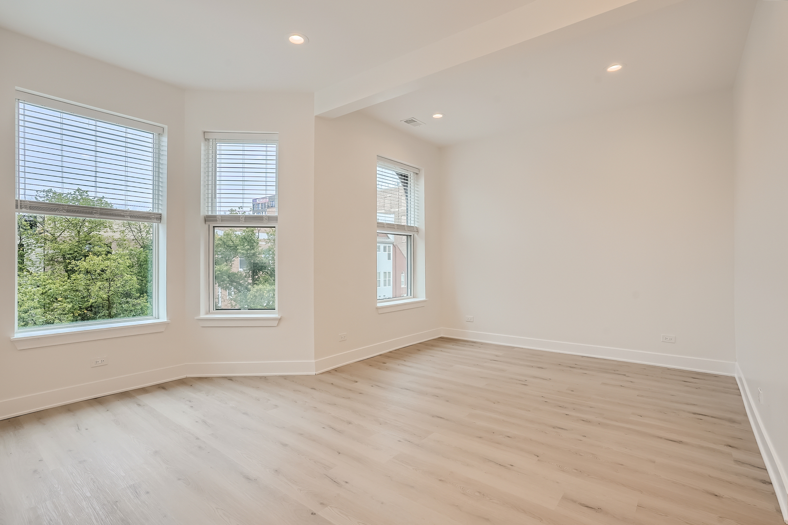 3509 N Sheffield Avenue #3, Chicago, IL 60657