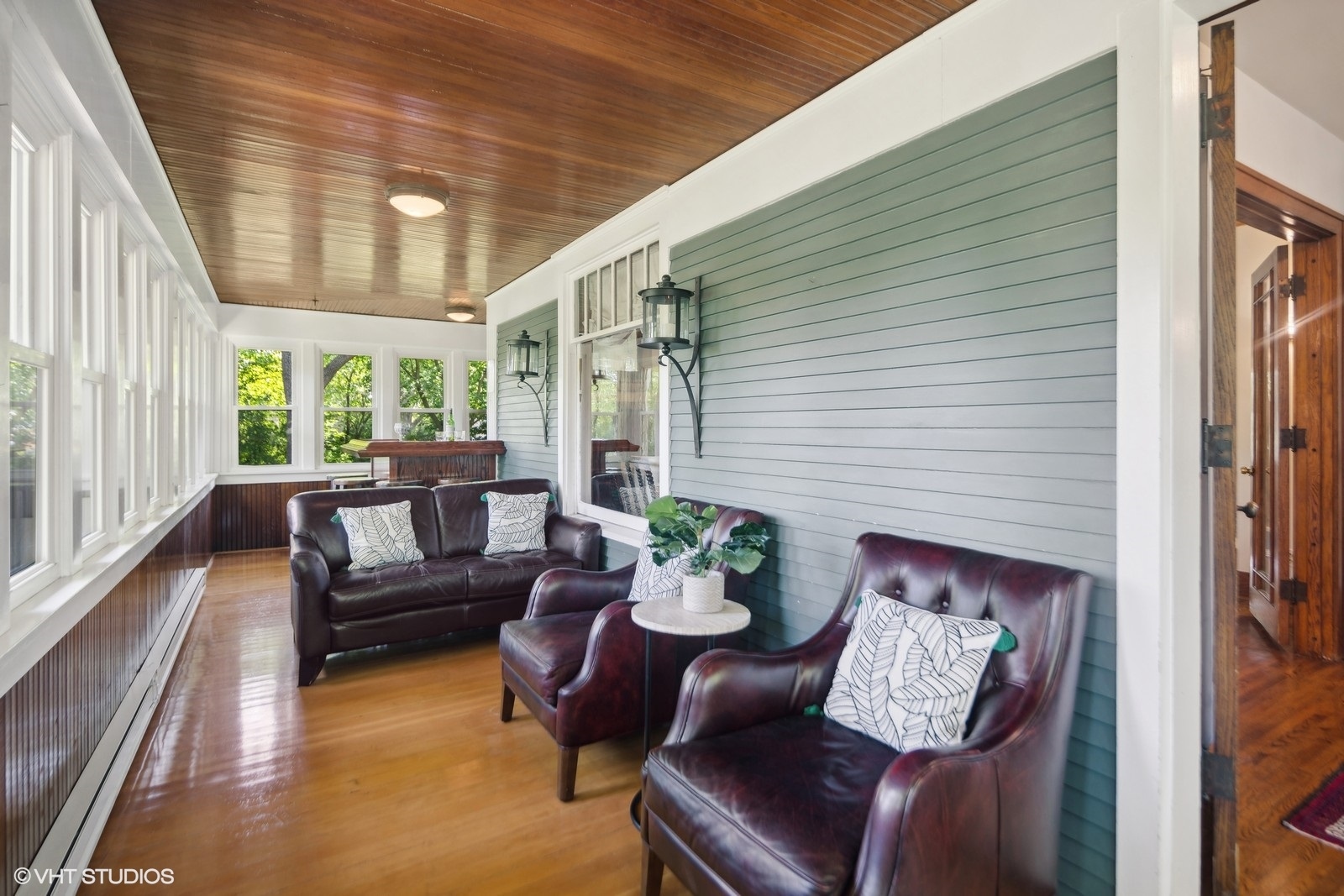 1492 W Irving Park Road, Itasca, IL 60143