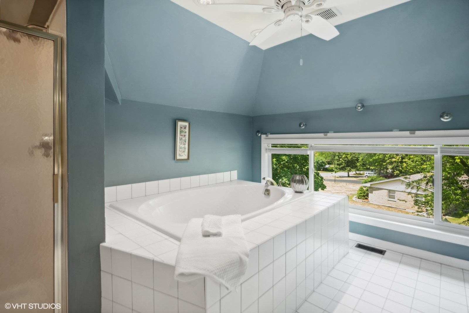 1492 W Irving Park Road, Itasca, IL 60143