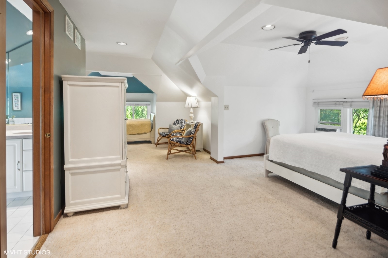 1492 W Irving Park Road, Itasca, IL 60143