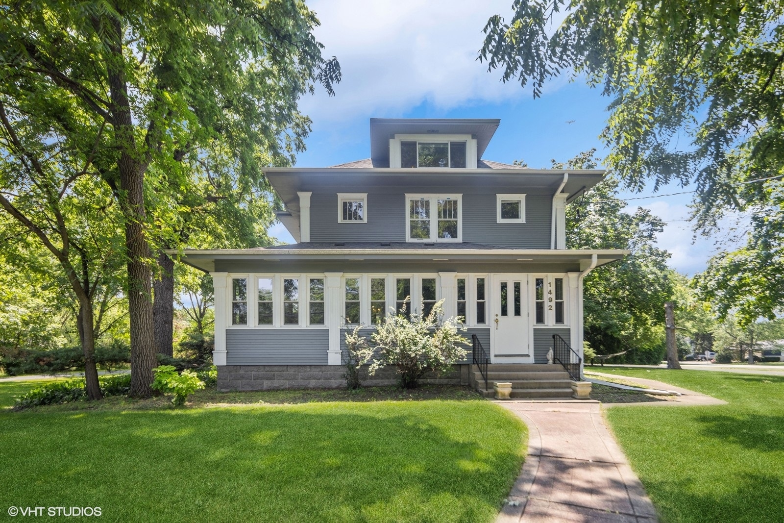 1492 W Irving Park Road, Itasca, IL 60143