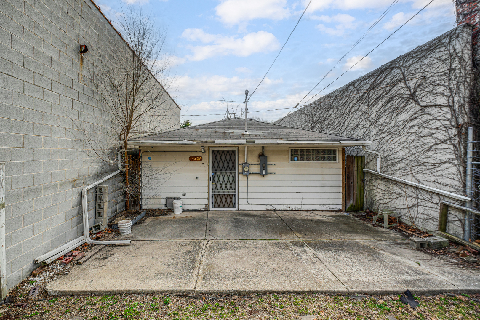 14206 S Indiana Avenue, Riverdale, IL 60827