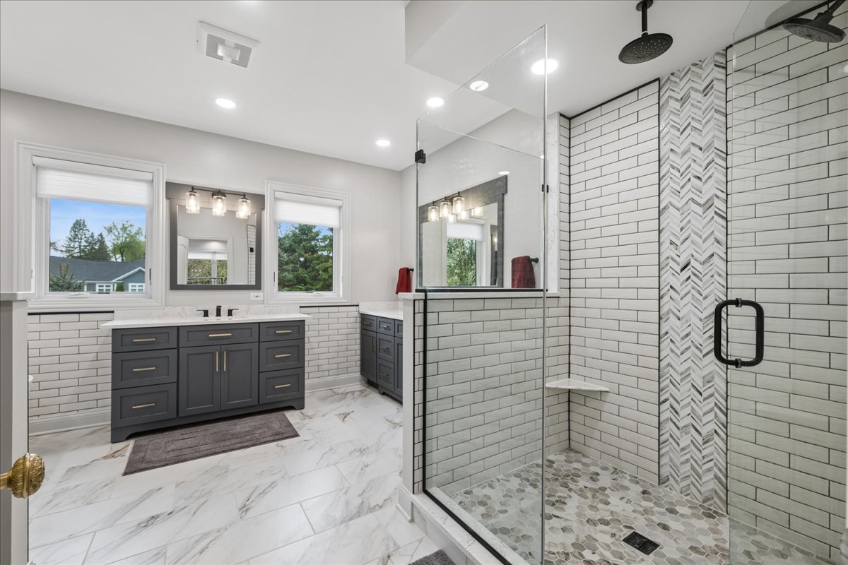 1601 Anthony Lane, McHenry, IL 60051