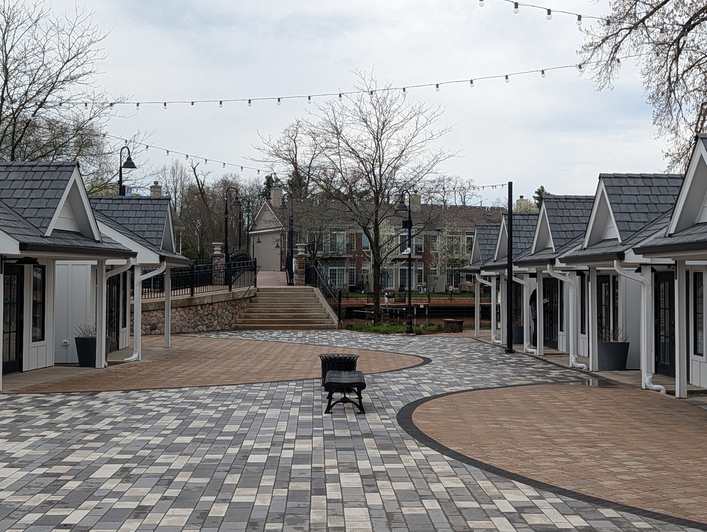 1601 Anthony Lane, McHenry, IL 60051