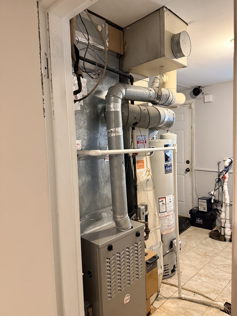 202 Kentucky Street, Park Forest, IL 60466