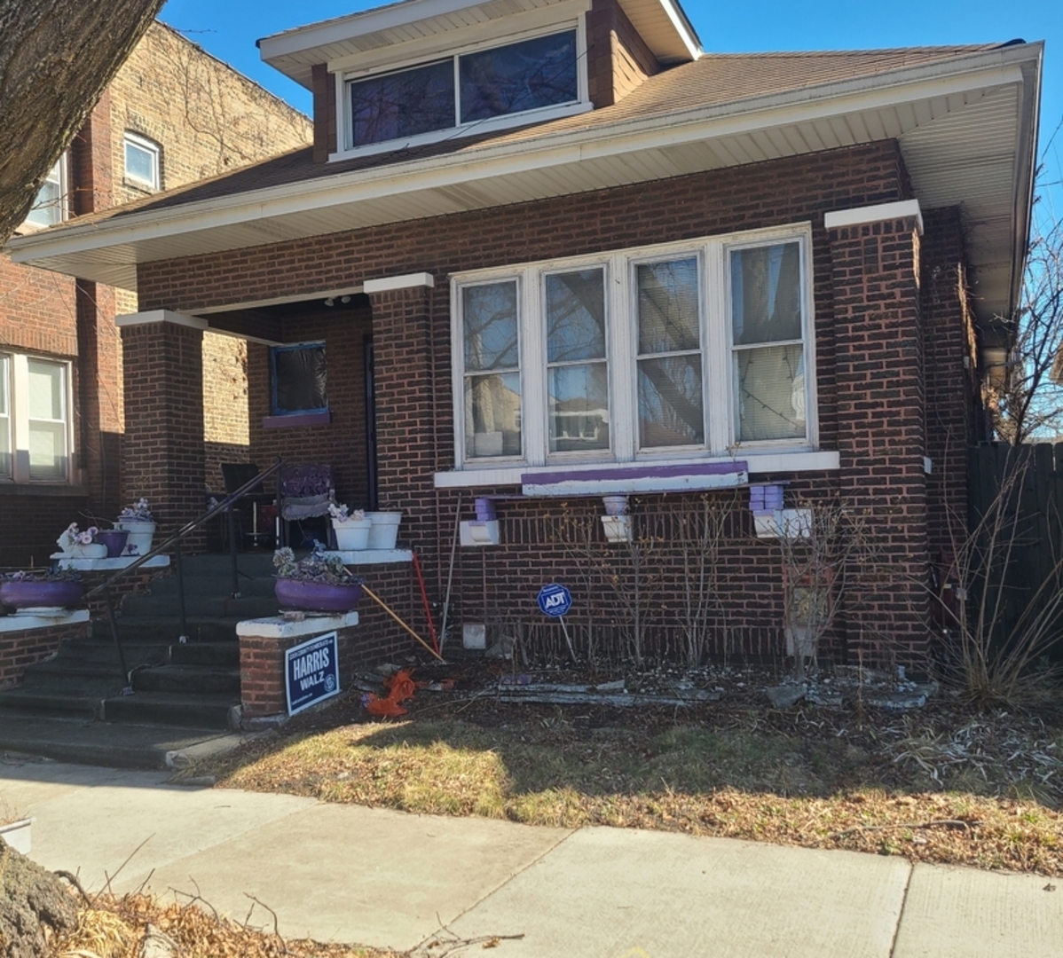 8007 S Blackstone Avenue, Chicago, IL 60619