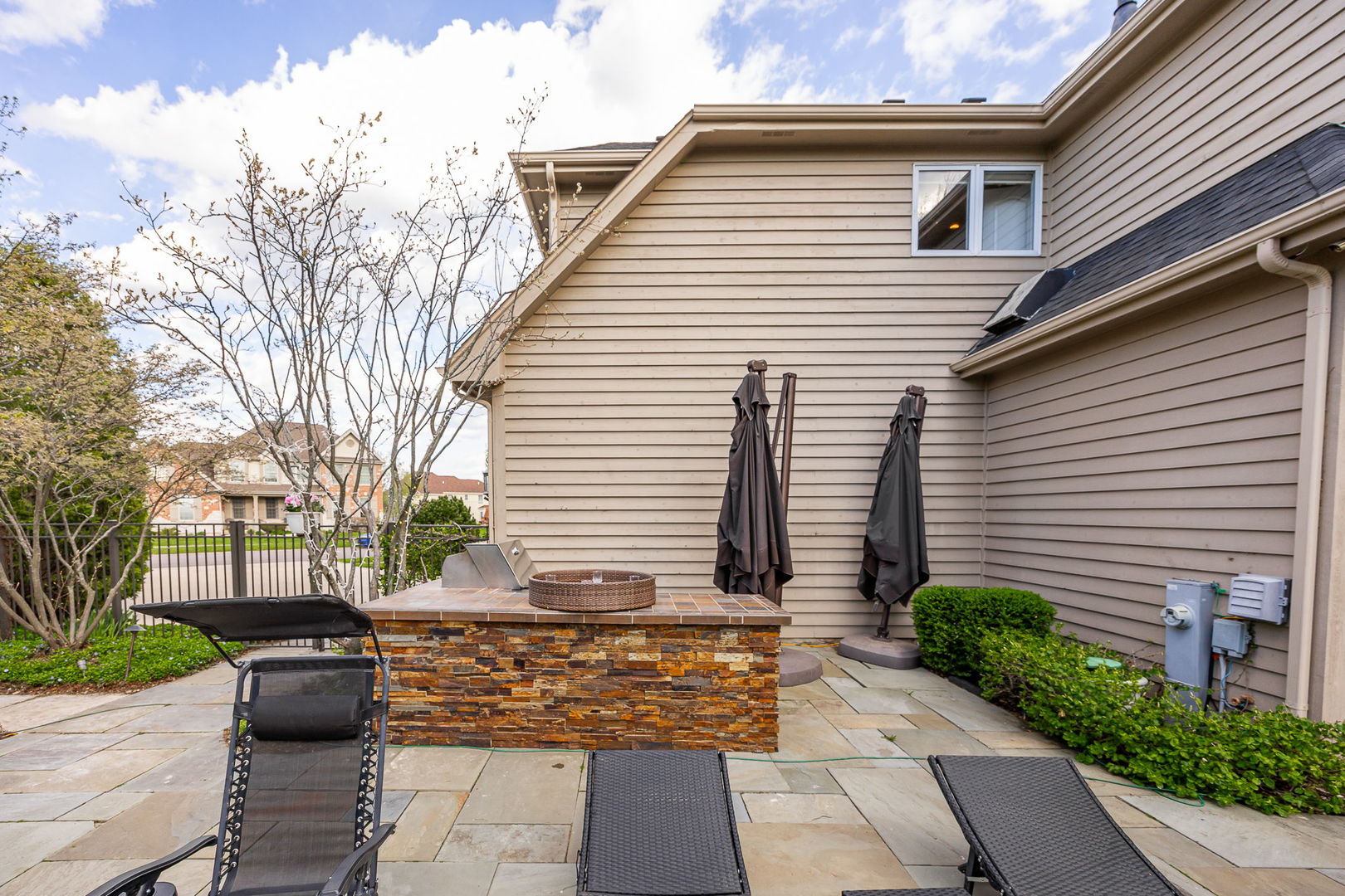 39W514 Bealer Circle, Geneva, IL 60134