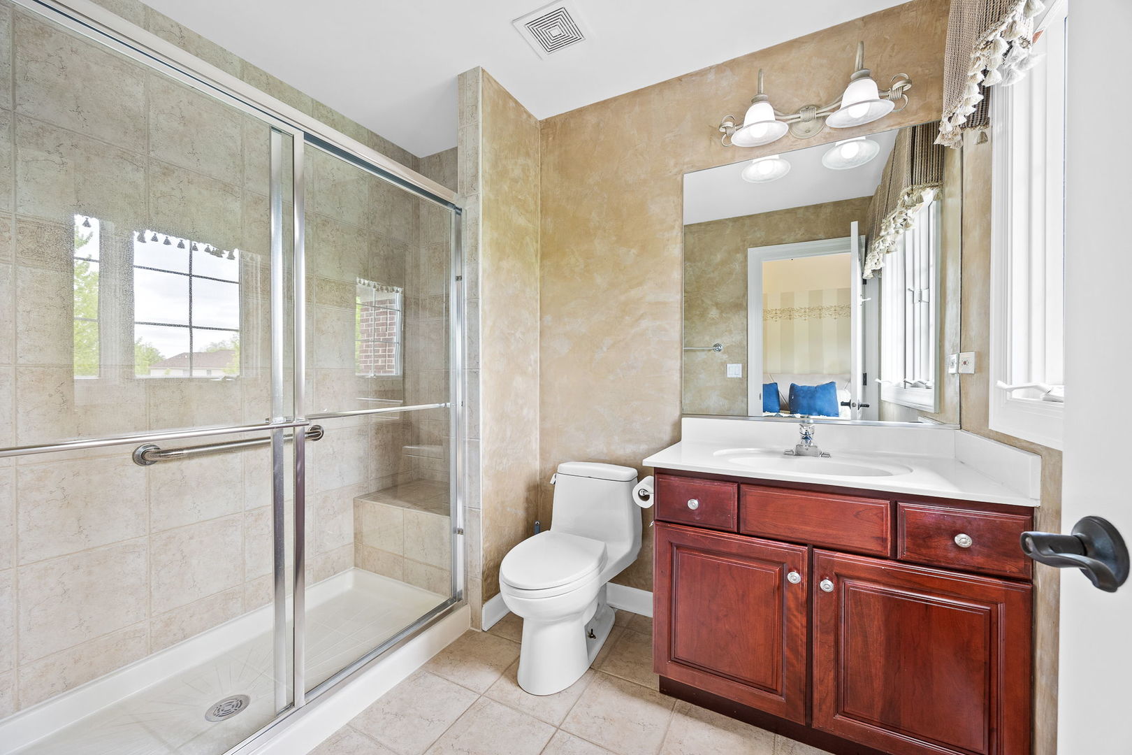 39W514 Bealer Circle, Geneva, IL 60134