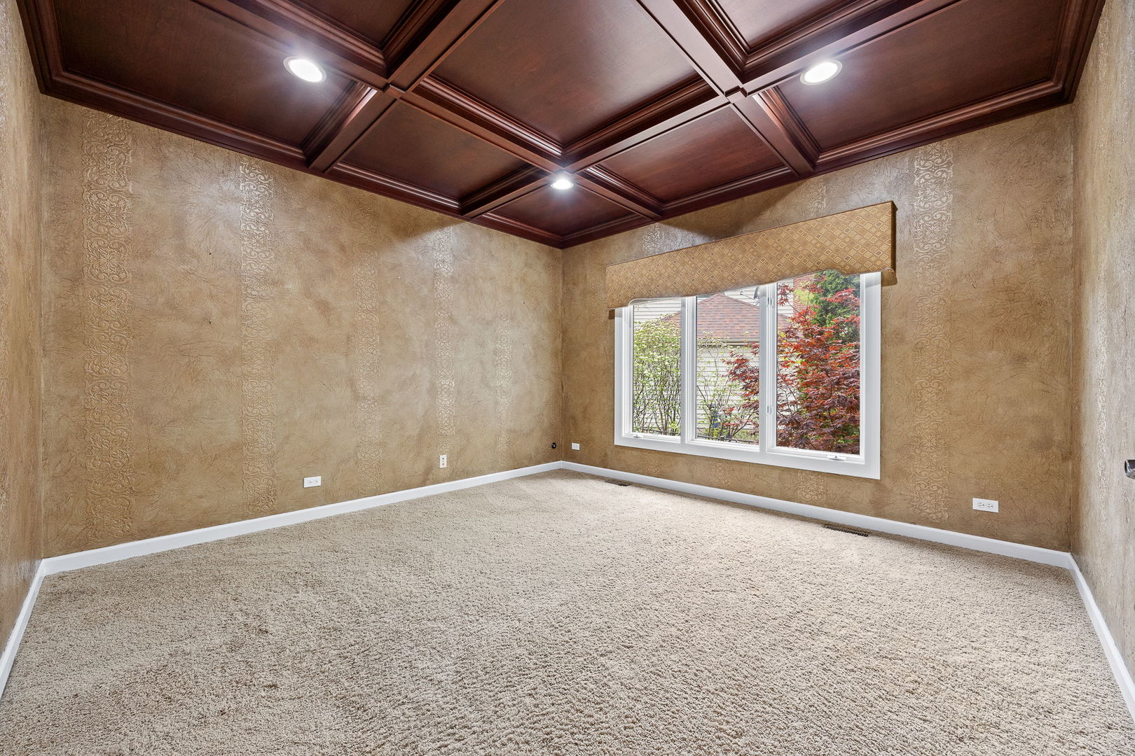 39W514 Bealer Circle, Geneva, IL 60134