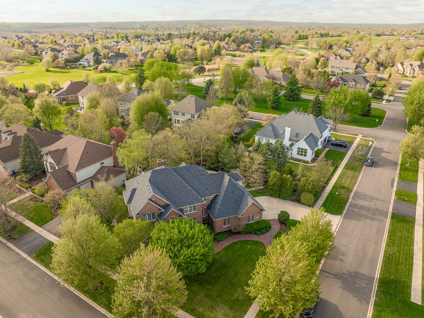 39W514 Bealer Circle, Geneva, IL 60134