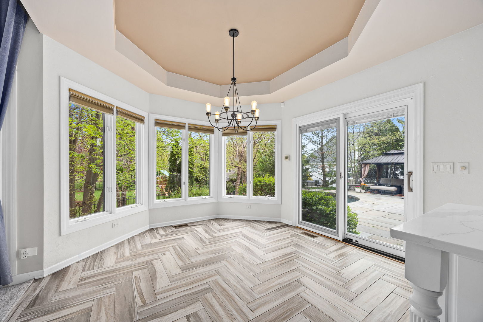 39W514 Bealer Circle, Geneva, IL 60134