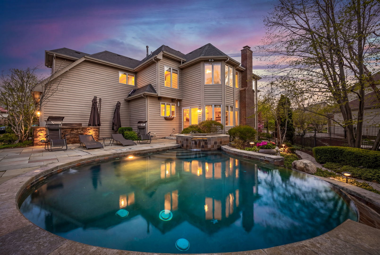 39W514 Bealer Circle, Geneva, IL 60134