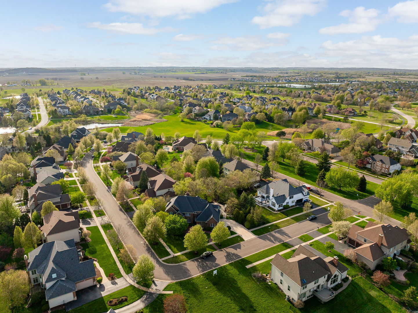 39W514 Bealer Circle, Geneva, IL 60134