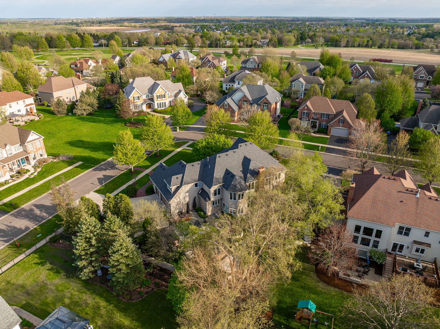 39W514 Bealer Circle, Geneva, IL 60134