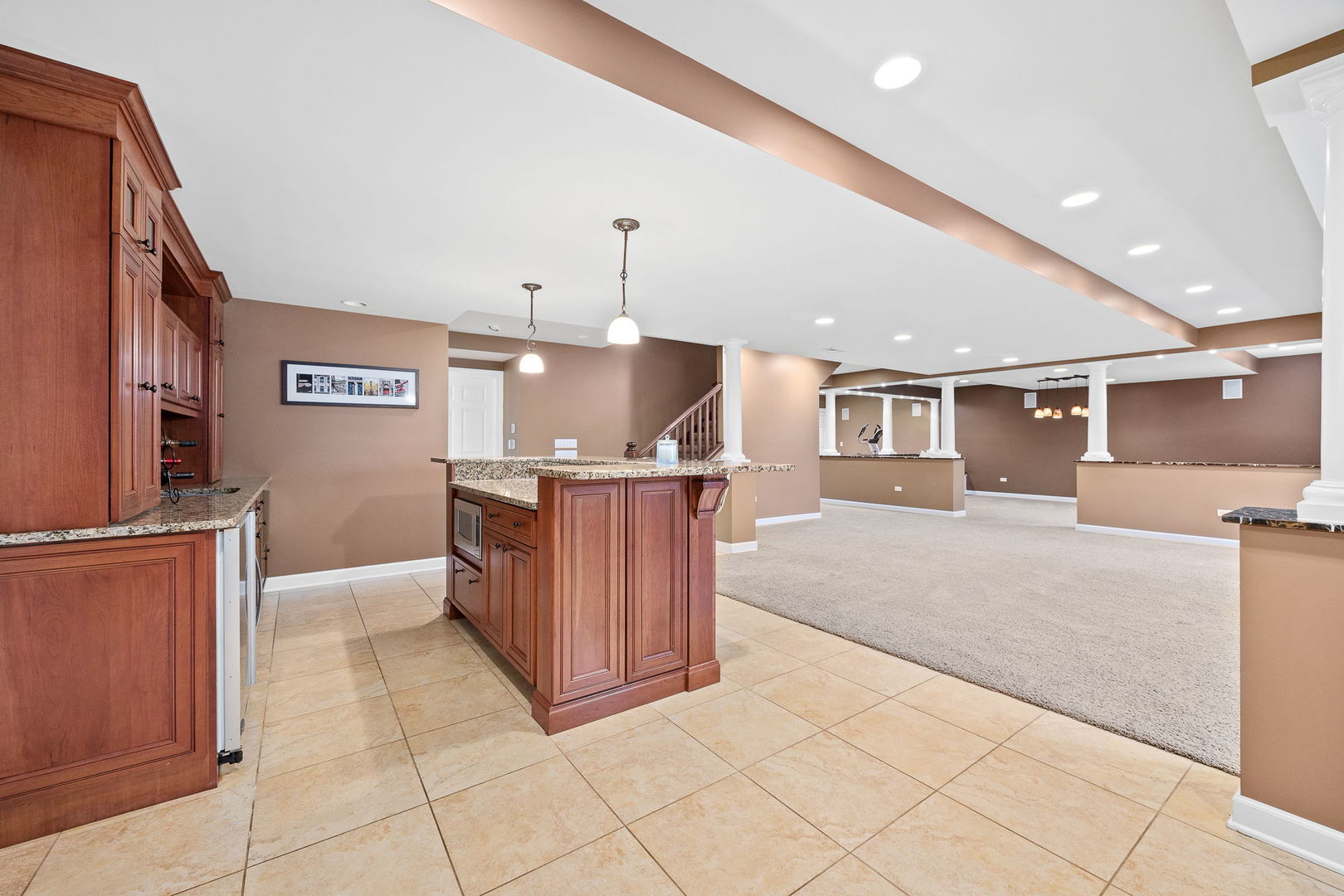 39W514 Bealer Circle, Geneva, IL 60134