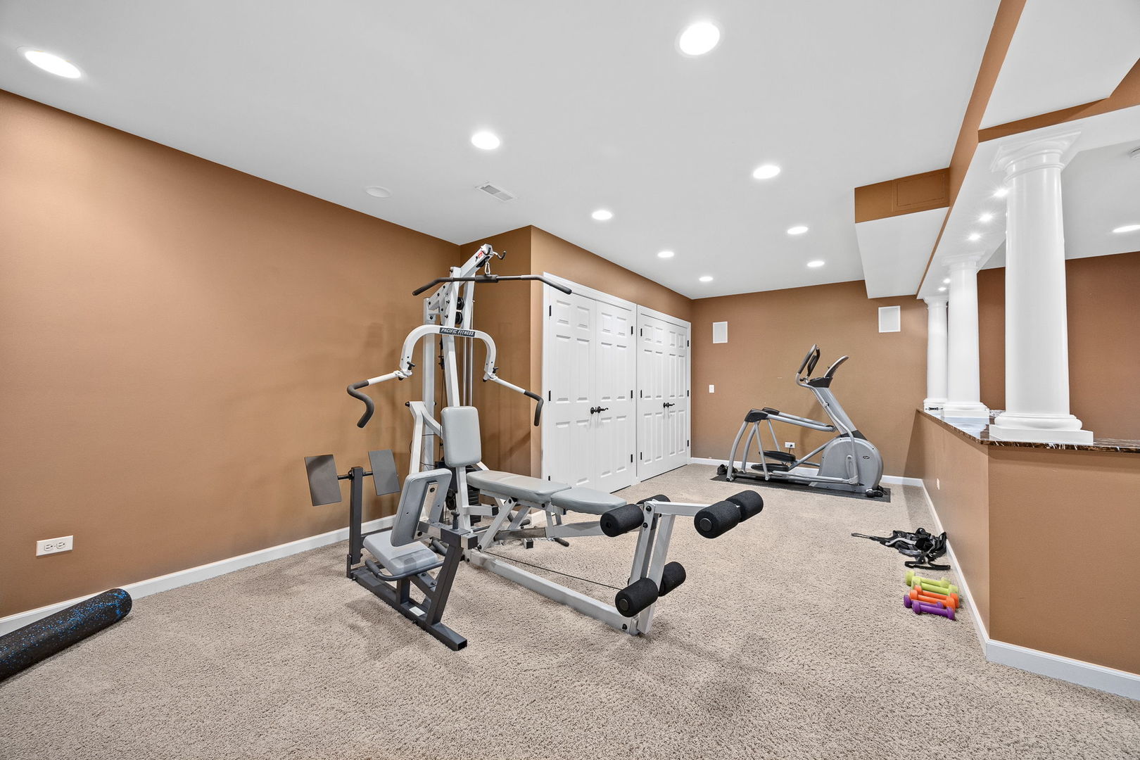 39W514 Bealer Circle, Geneva, IL 60134