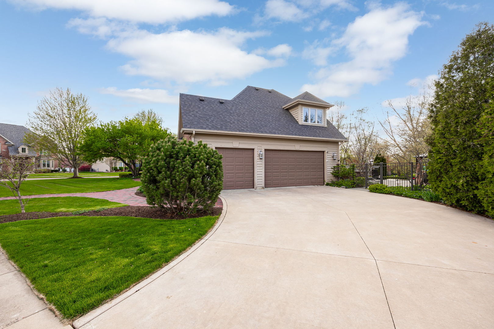 39W514 Bealer Circle, Geneva, IL 60134