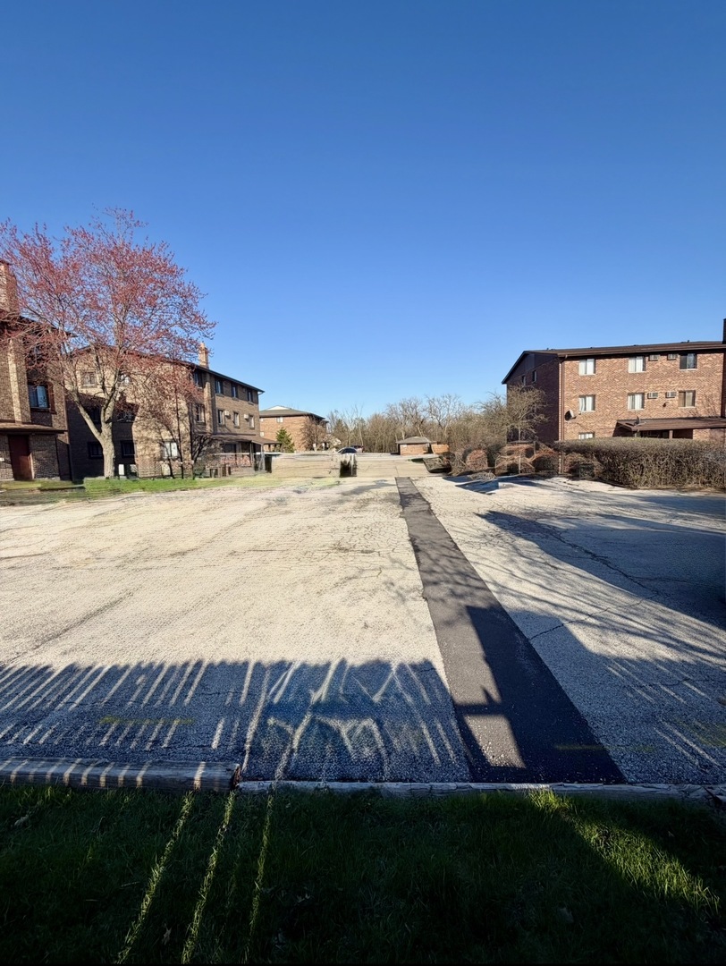 8549 W 151st Street #3E, Orland Park, IL 60462