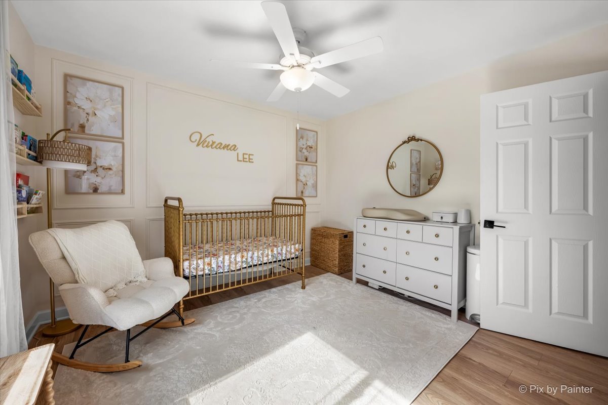 1908 Moore Avenue, St. Charles, IL 60174