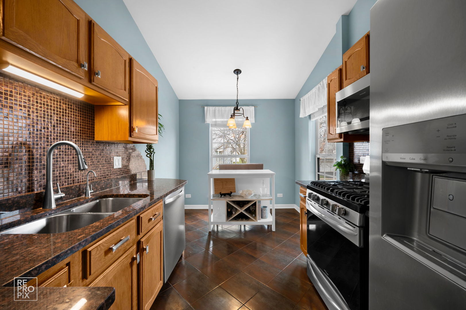 2696 S Embers Lane #2696, Arlington Heights, IL 60005