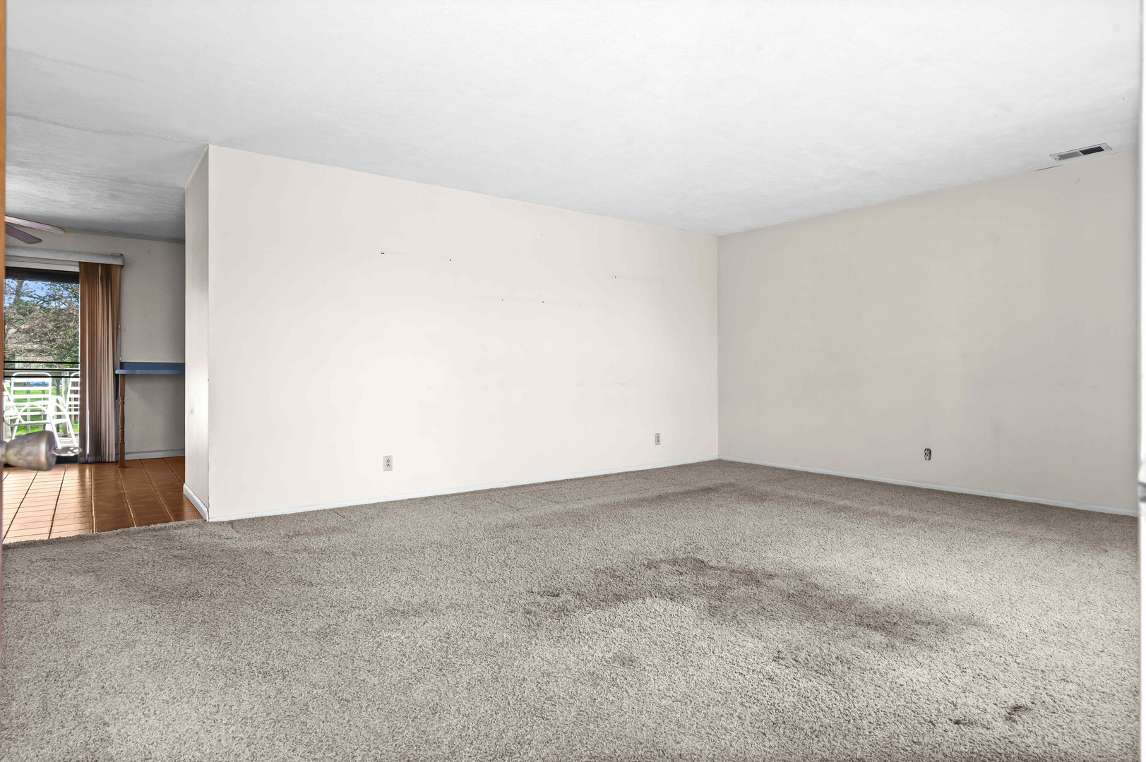 14735 Lunar Drive, Bloomington, IL 61705