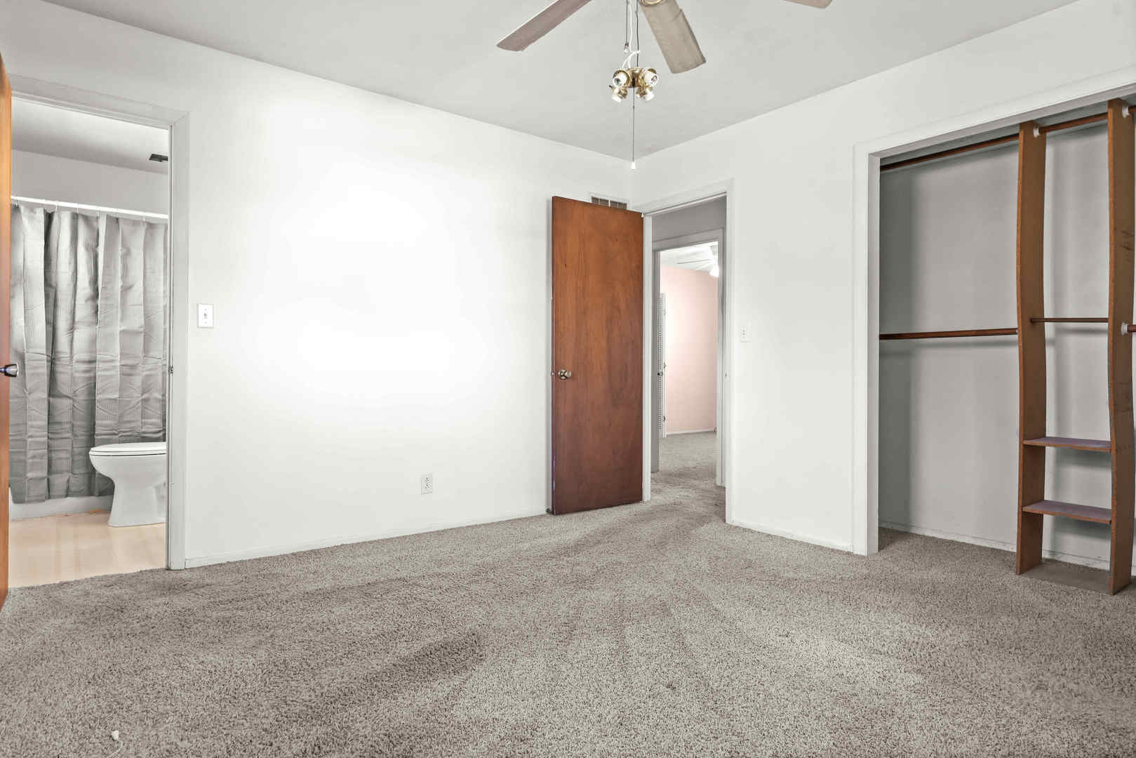 14735 Lunar Drive, Bloomington, IL 61705