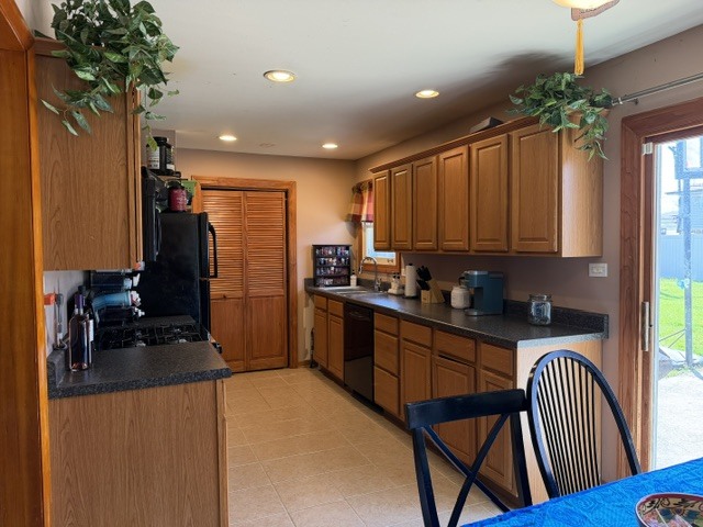 14708 El Vista Avenue, Oak Forest, IL 60452